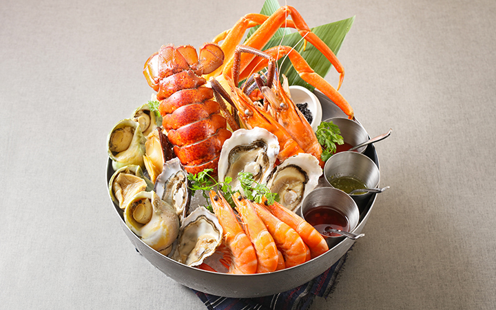 Signature Seafood Tower