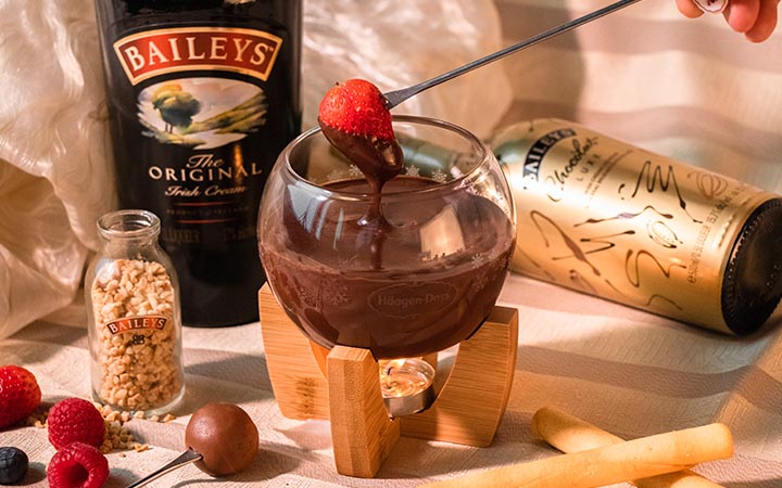 BAILEYS x Häagen-Dazs™ 聯名下午茶